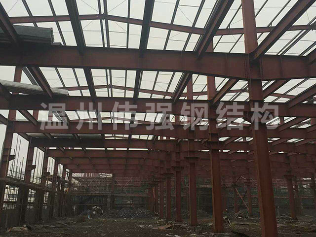 鋼結(jié)構(gòu)