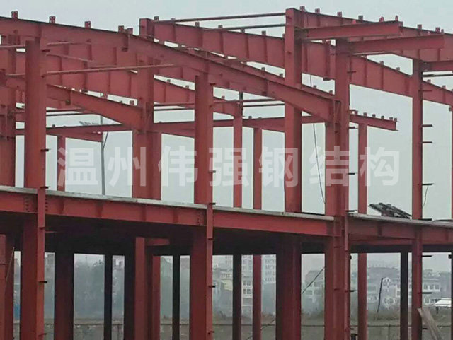 鋼結(jié)構(gòu)