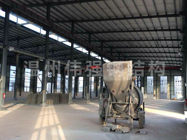 鋼結(jié)構(gòu)