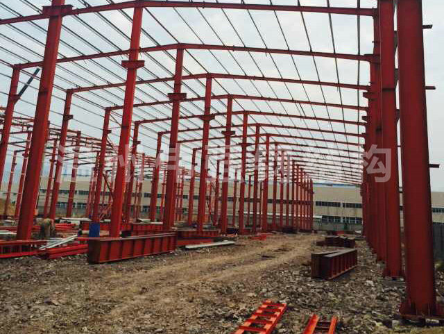 鋼結(jié)構(gòu)