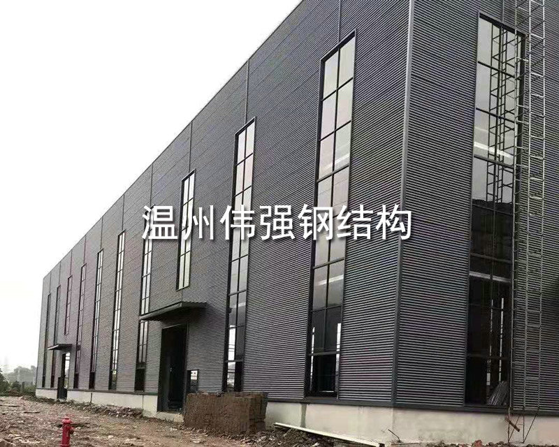 鋼結(jié)構(gòu)