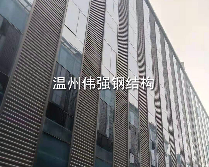 鋼結(jié)構(gòu)