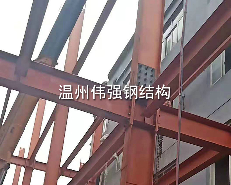 鋼結(jié)構(gòu)