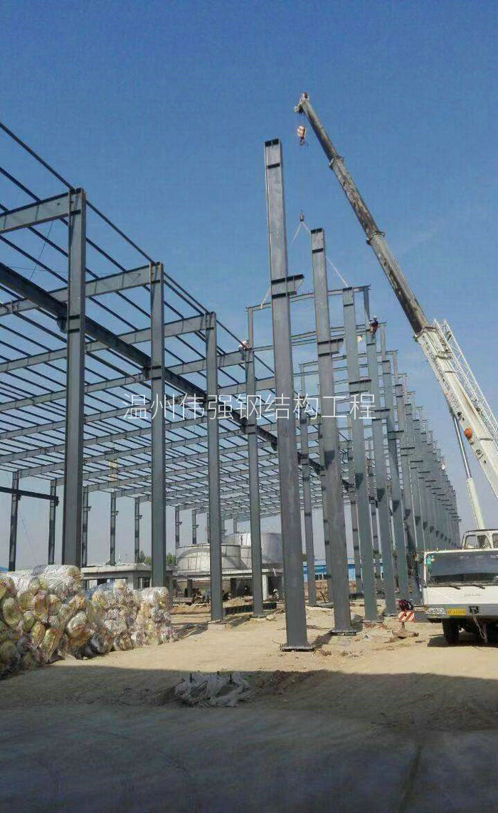 鋼結(jié)構(gòu)