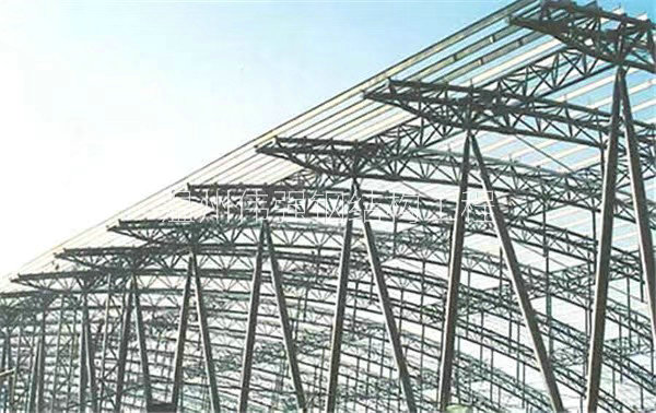 鋼結(jié)構(gòu)