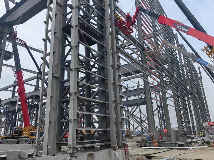 鋼結(jié)構(gòu)