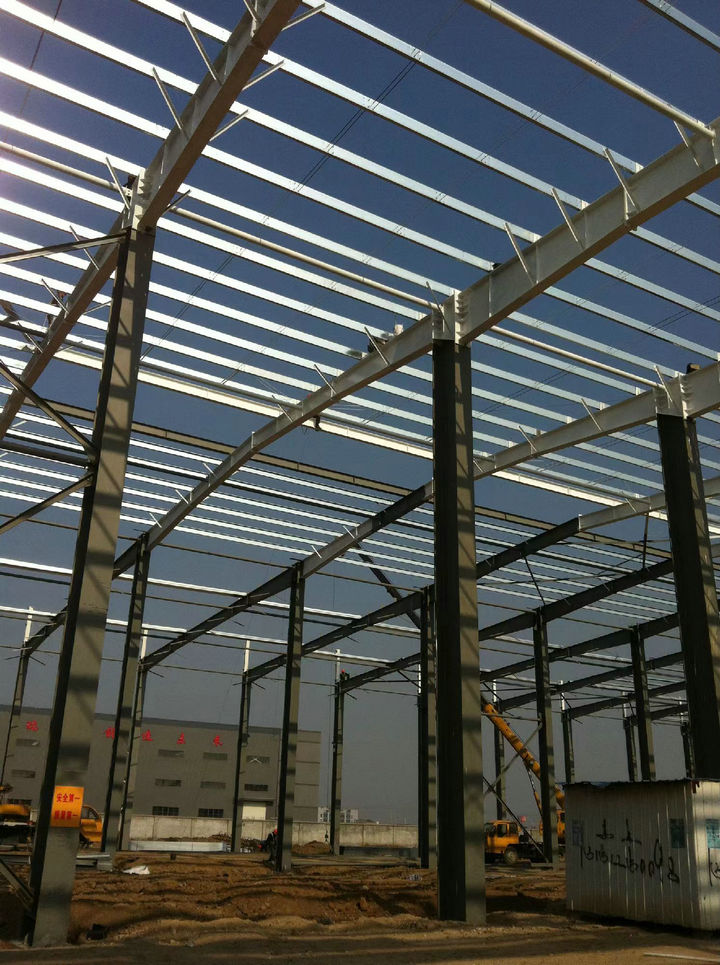 鋼結(jié)構(gòu)