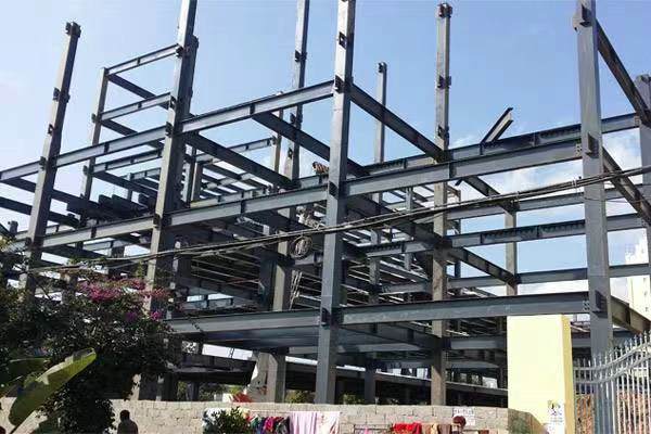 鋼結(jié)構(gòu)