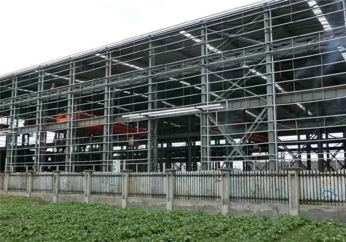 鋼結(jié)構(gòu)